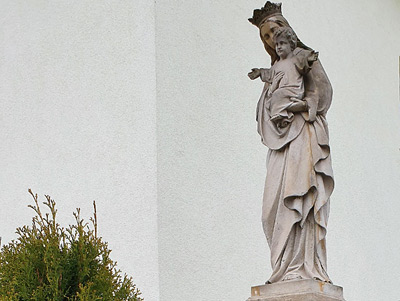 socha P. Marie s Ježíškem v Kyšperku